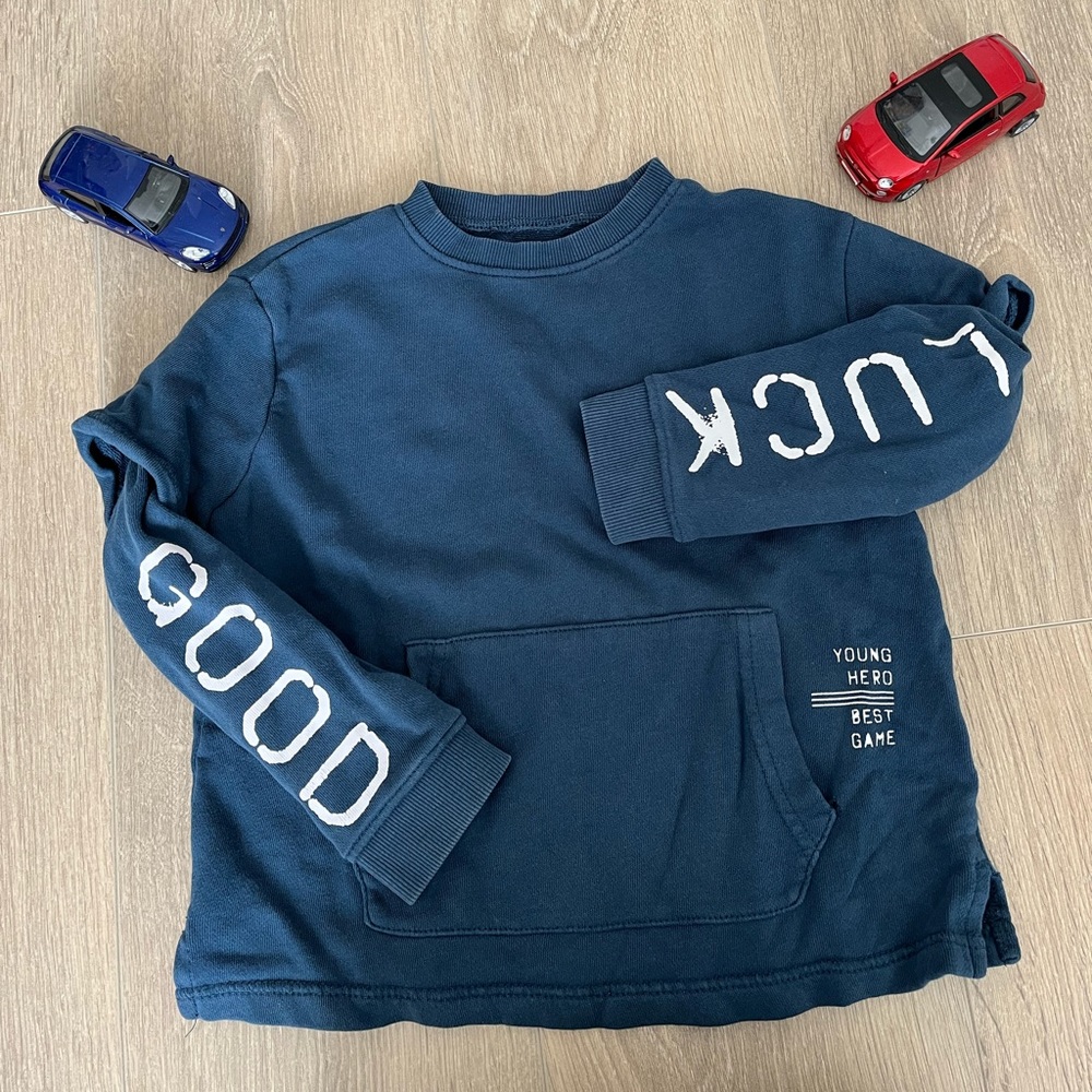 👾 3/15$ Good luck Blue Sweater with front pocket 👾